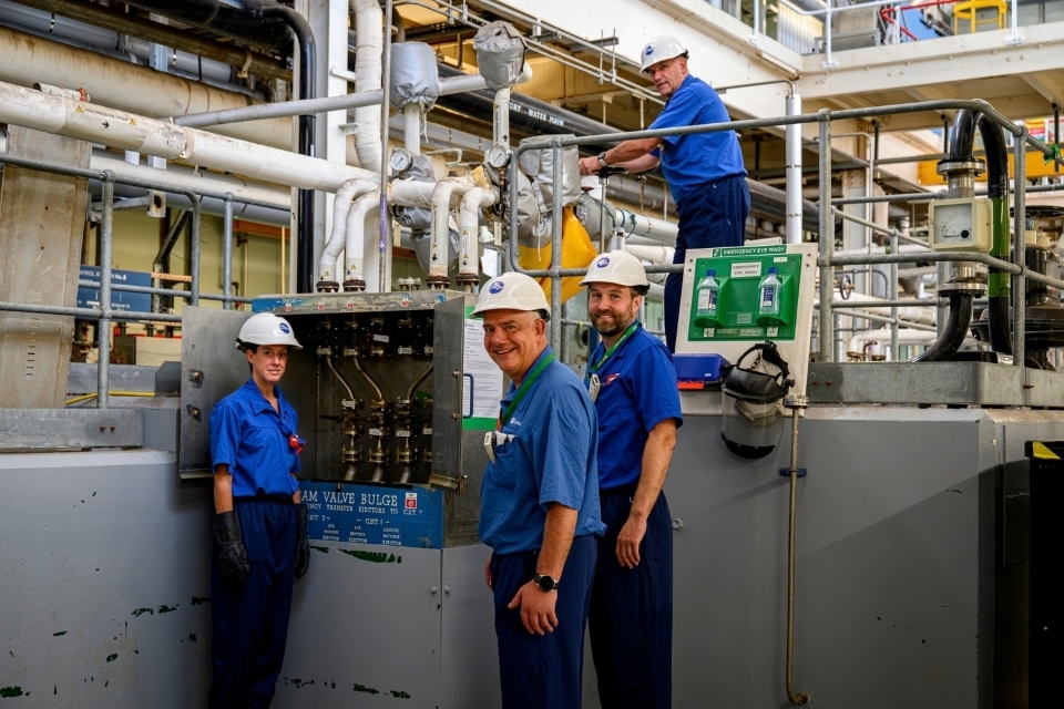One of the shift teams which worked tirelessly through 2026 to empty the tanks.